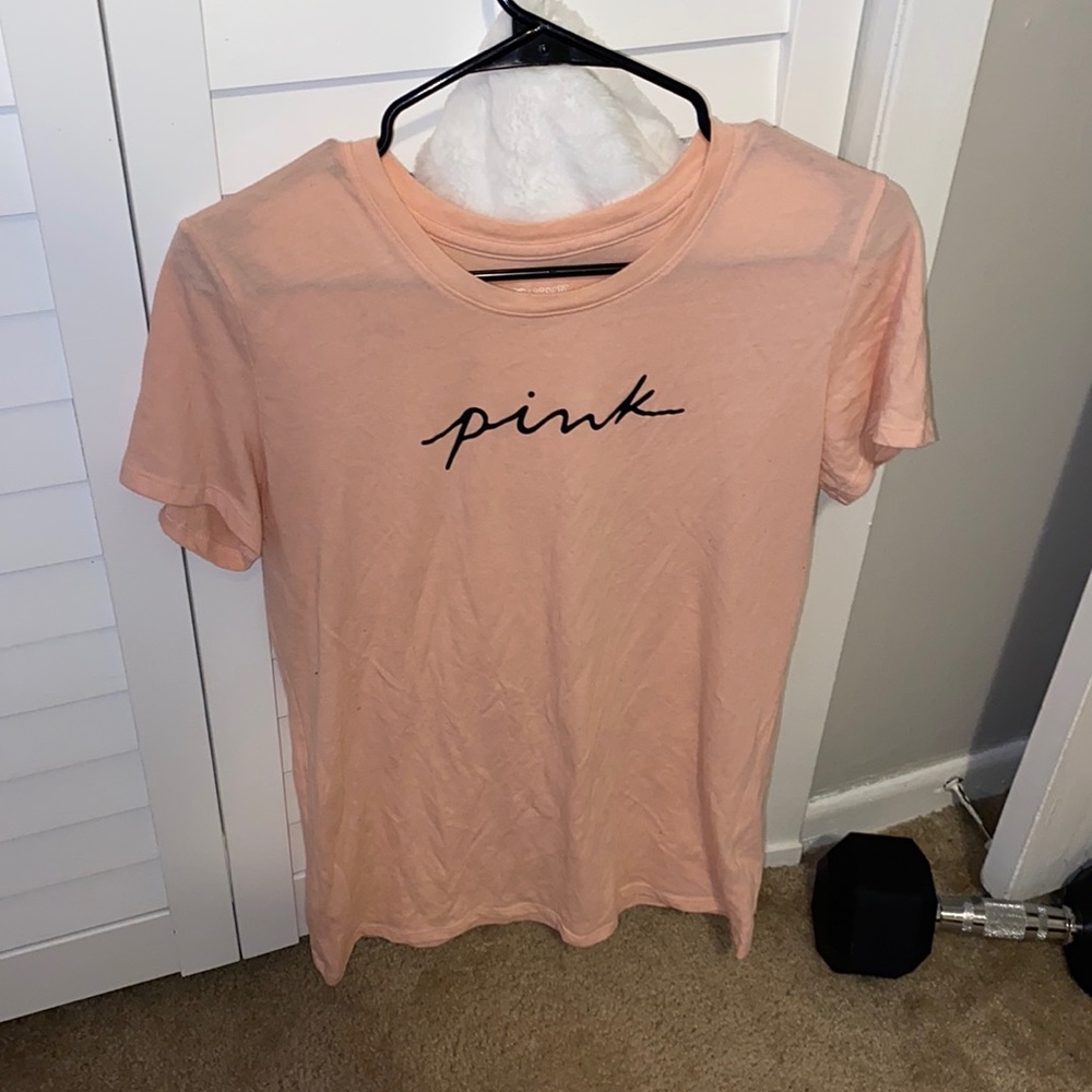 pink shirt